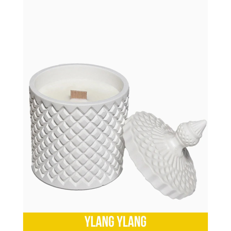 Świeczka o zapachu perfum Świeca Sojowa Ylang Ylang Świeczka o zapachu perfum Świeca Sojowa Ylang Ylang
