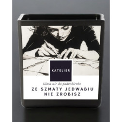 Świeca "Ze Szmaty Jedwabiu Nie Zrobisz" Zapach Black Opium Wosk