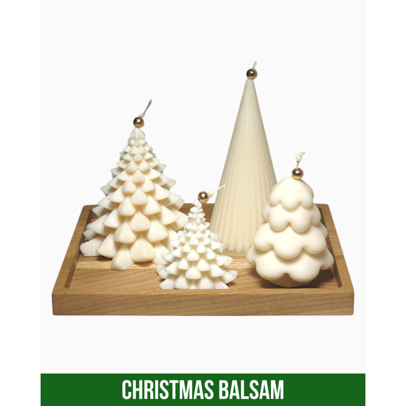 Zestaw Zimowy Las - 5 elementów - 4 świece - Drewniana Podstawka - Dekoracja na Boże Narodzenie – Zapach Christmas Balsam Zestaw Zimowy Las - 5 elementów - 4 świece - Drewniana Podstawka - Dekoracja na Boże Narodzenie – Zapach Christmas Balsam