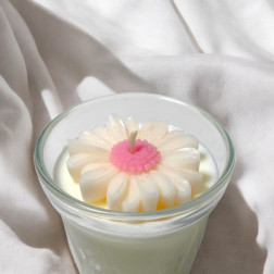 Świeca Sojowa - Stokrotka w szklanym wazonie 140 ml
